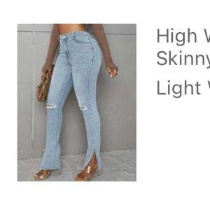 Highwaisted Slit Hem Ripped Skinny Jeans